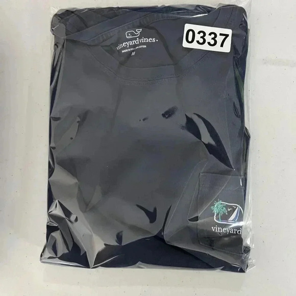 Vineyard Vines Men's Graphic Pocket Tee Medium 100% Cotton Blue - Picture 11 of 11